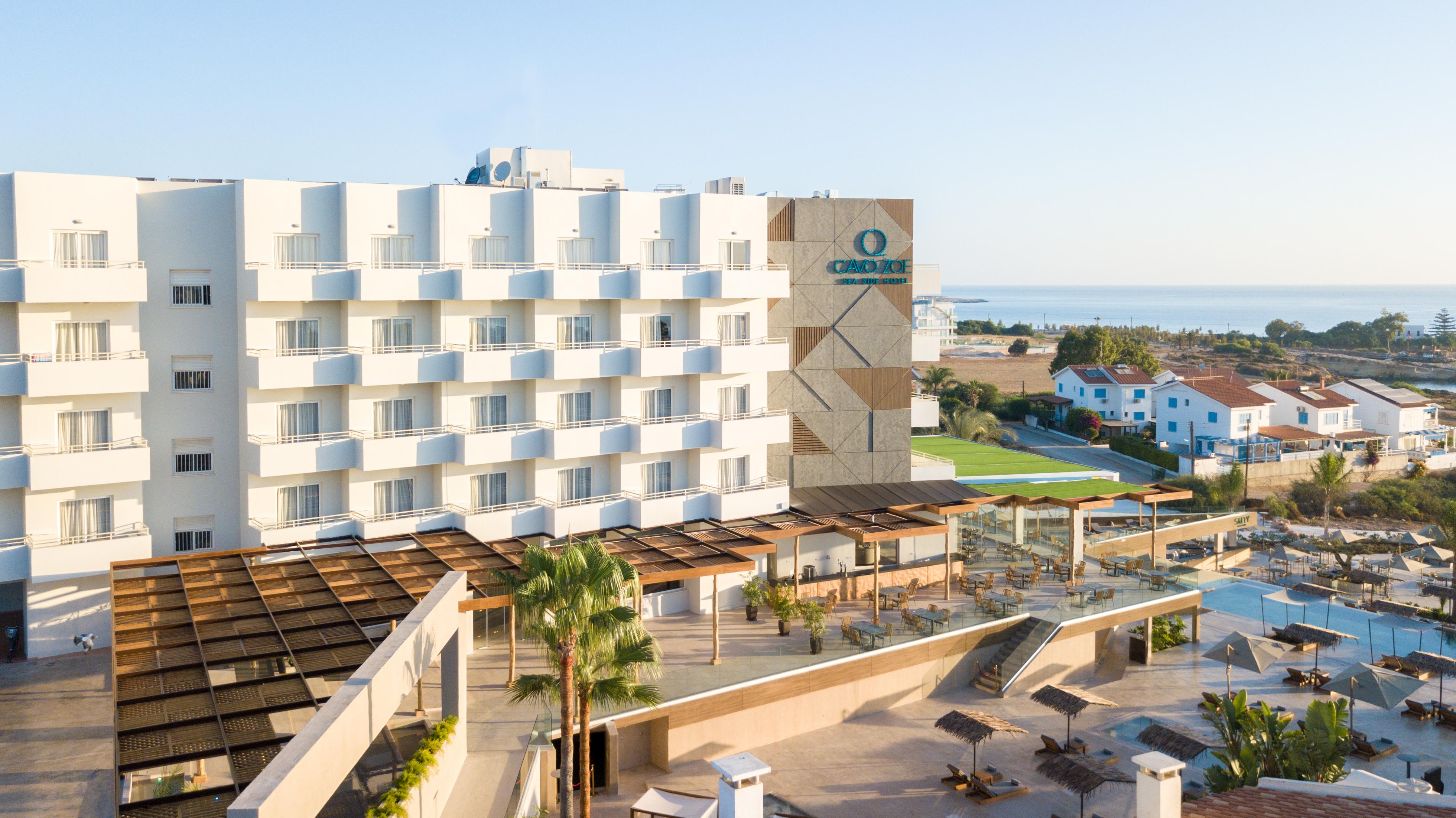פרוטאראס Iris Beach Hotel מראה חיצוני תמונה